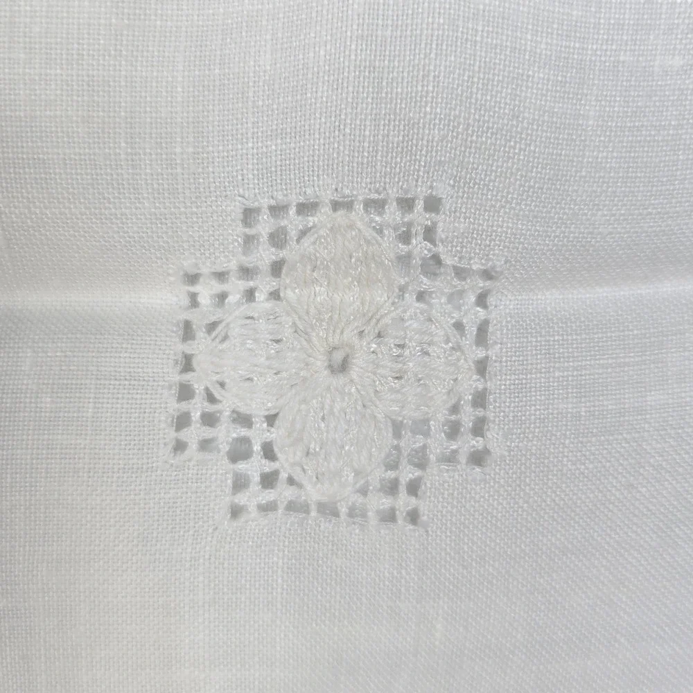 N/A vintage white